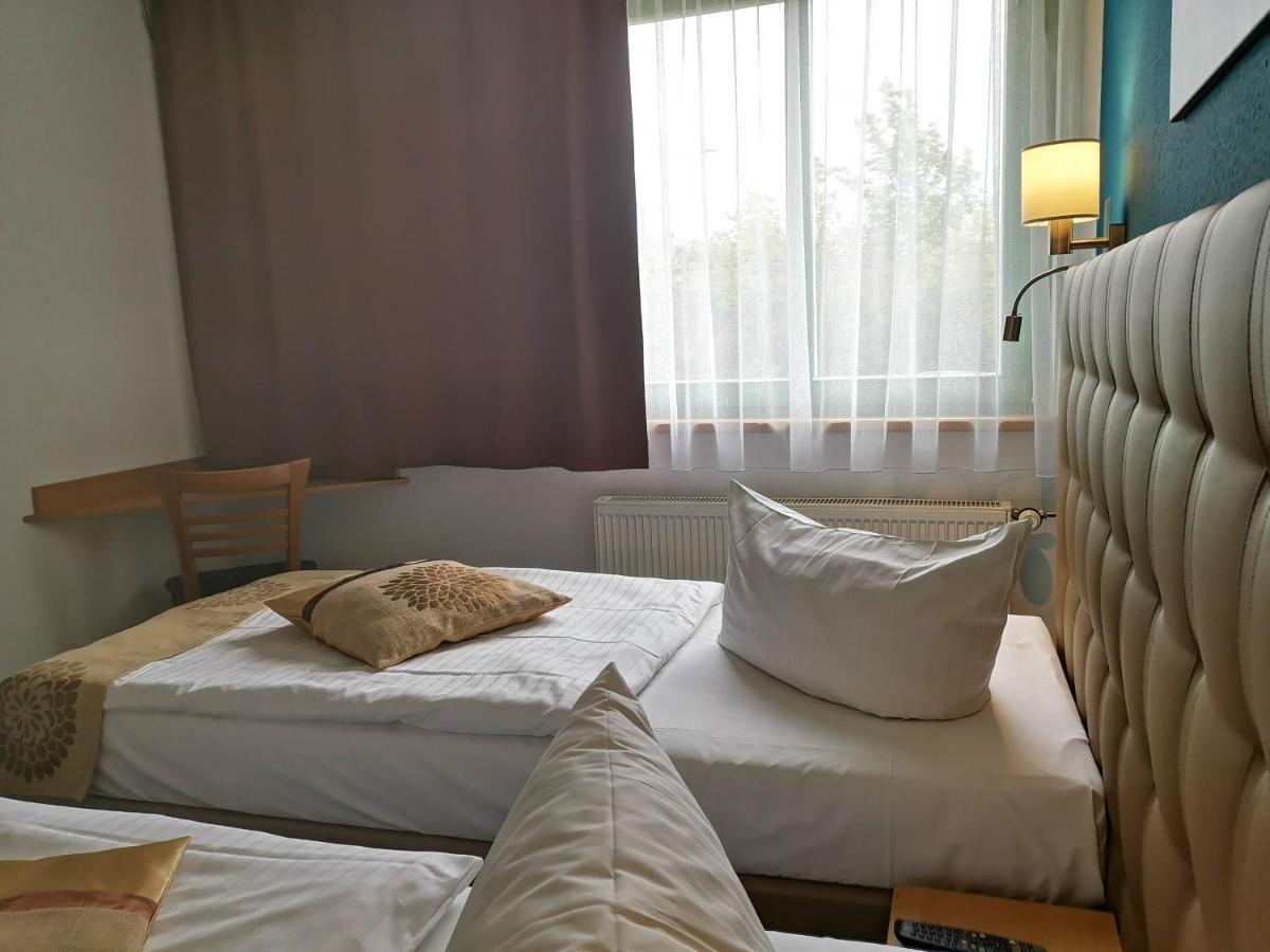Hotel Acron 3*
